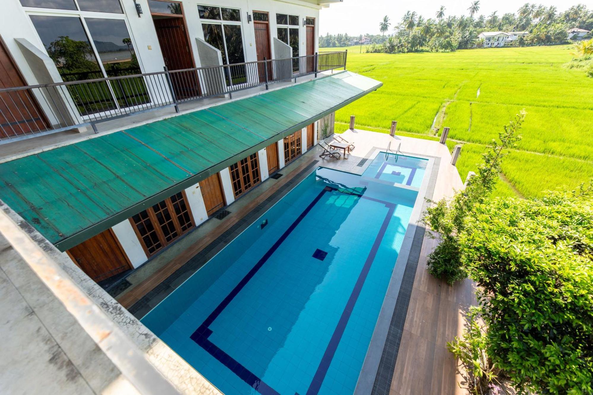 Serene Park Hotel By Ark ทิซซามาฮารามา ภายนอก รูปภาพ