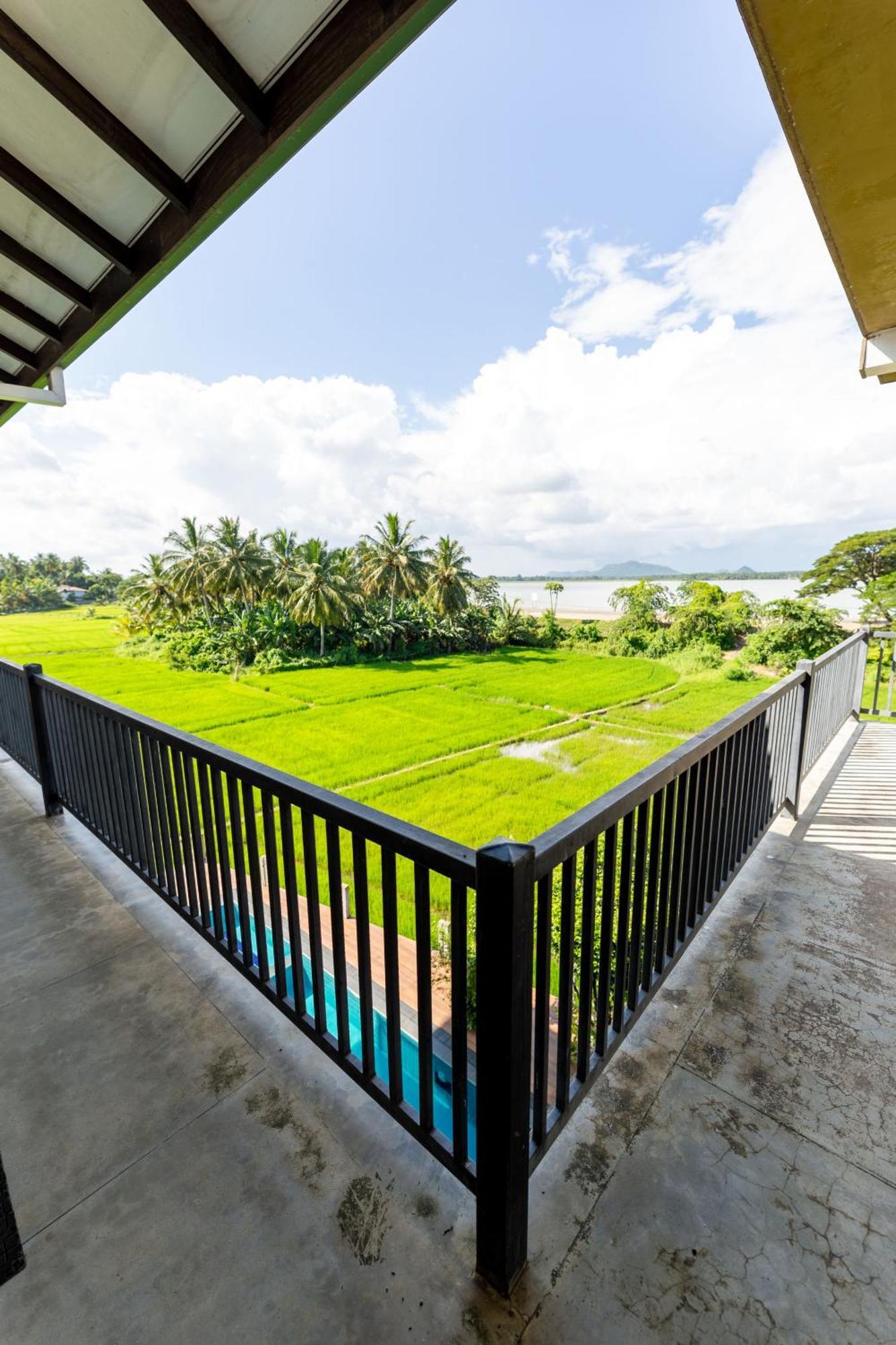 Serene Park Hotel By Ark ทิซซามาฮารามา ภายนอก รูปภาพ